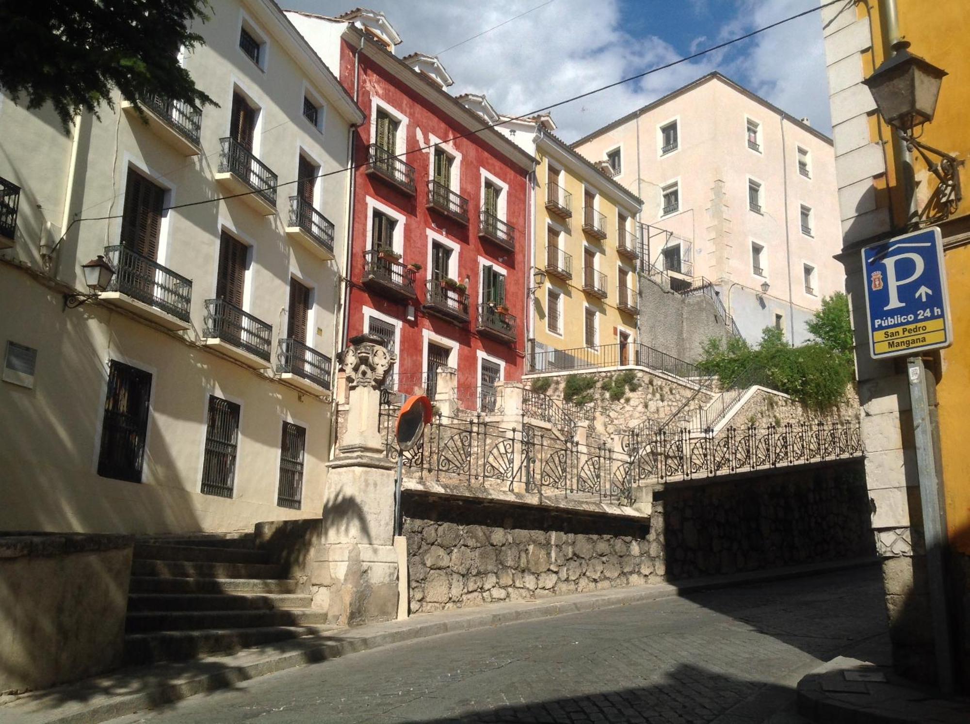Alojamientos Turisticos Casco Antiguo Cuenca  Luaran gambar